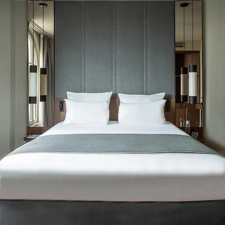Ibis Styles Gare Du Nord Tgv Paris