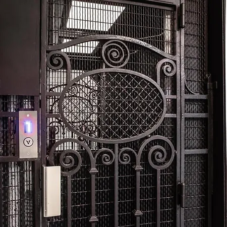 Flanelles Hotel Paris
