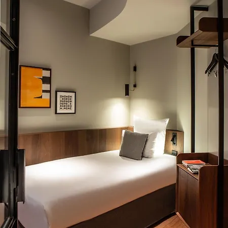 Hotel Ibis Styles Gare Du Nord Tgv Paris
