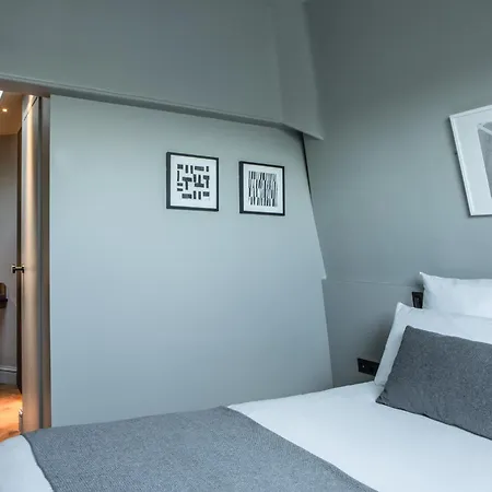 Flanelles 4* Paris