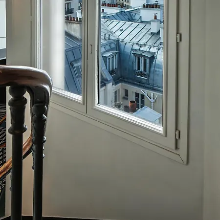Ibis Styles Gare Du Nord Tgv 4*